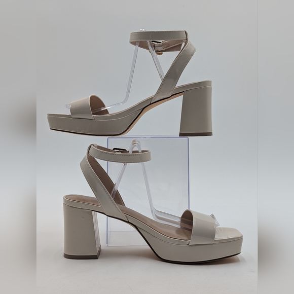 Rachel Zoe Cream Block Heel Sandals Size 7.5M Ankle Strap Gold Accents Buckle - Picture 7 of 16